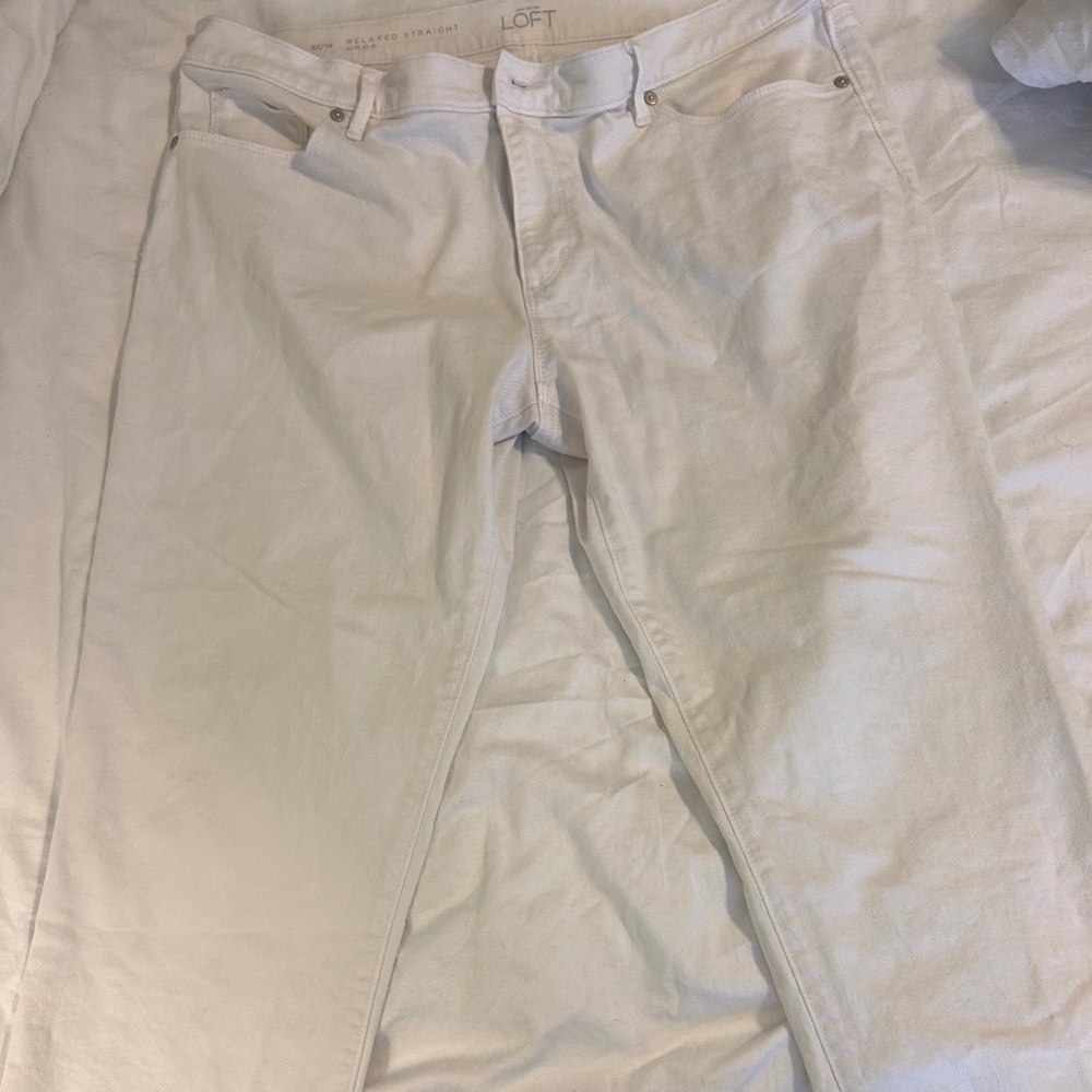 Loft Relaxed Straight Cropped White Jeans size 14